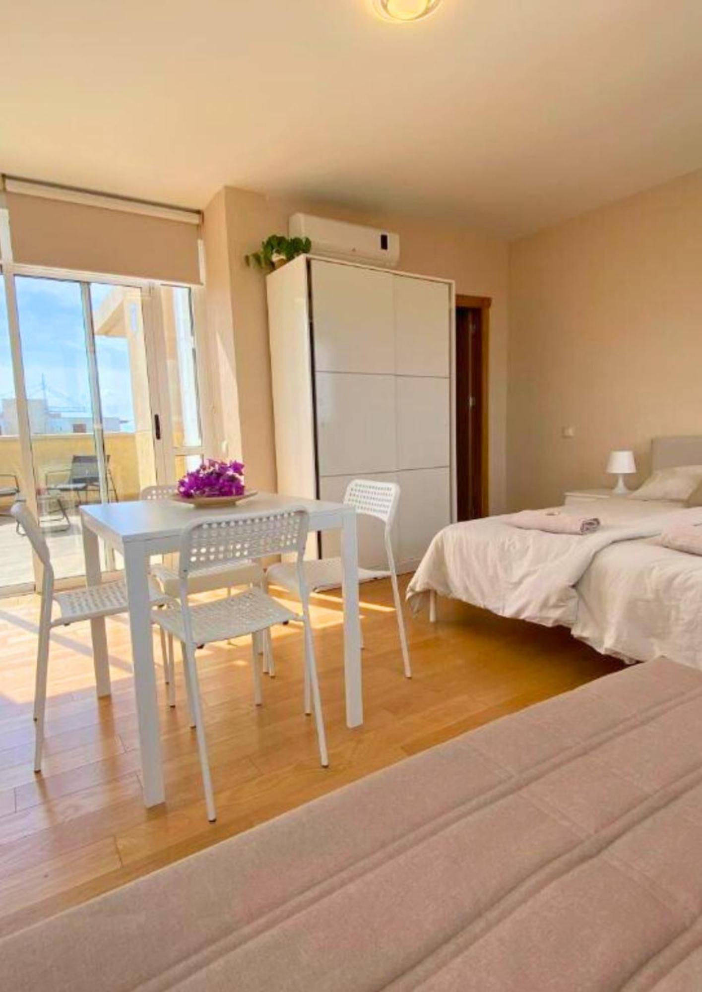 Modern Flat Close To Beach إل كامبيلو المظهر الخارجي الصورة