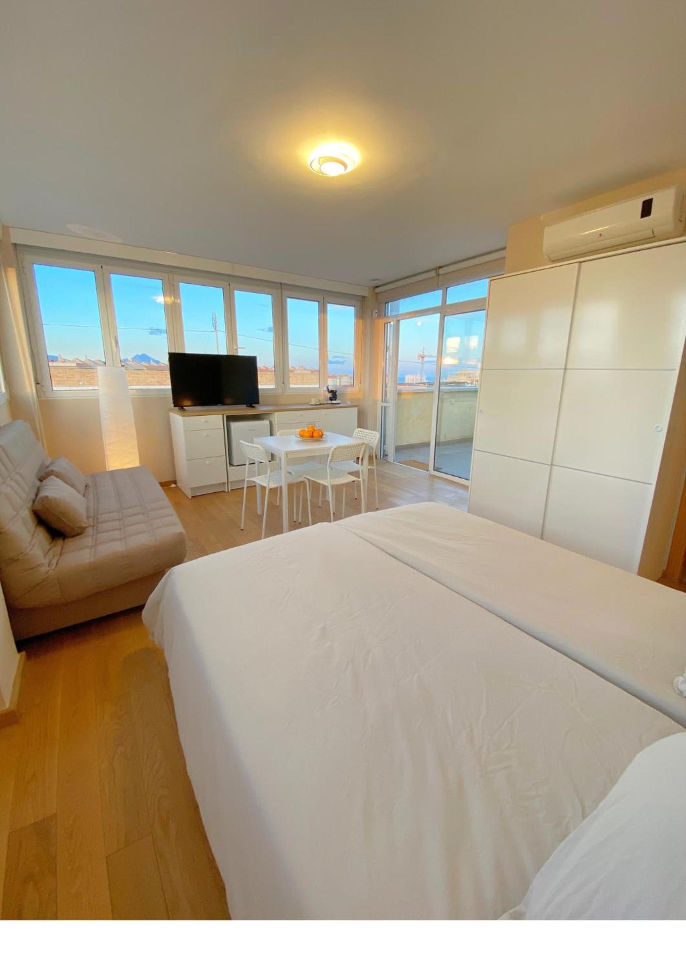 Modern Flat Close To Beach إل كامبيلو المظهر الخارجي الصورة